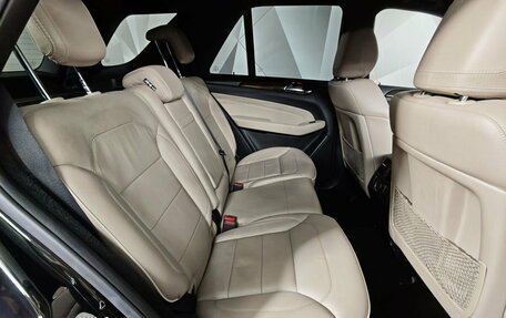 Mercedes-Benz M-Класс, 2012 год, 2 500 000 рублей, 15 фотография