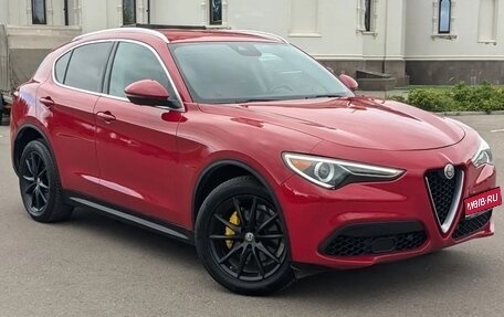Alfa Romeo Stelvio, 2020 год, 3 300 000 рублей, 1 фотография