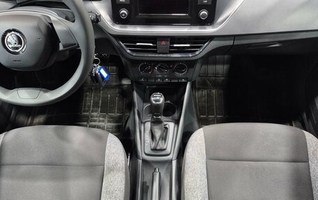 Skoda Rapid II, 2021 год, 1 739 000 рублей, 12 фотография