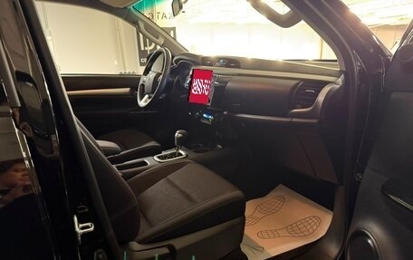 Toyota Hilux VIII, 2025 год, 6 300 000 рублей, 6 фотография