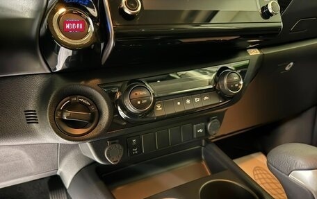 Toyota Hilux VIII, 2025 год, 6 300 000 рублей, 8 фотография