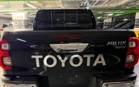 Toyota Hilux VIII, 2025 год, 6 300 000 рублей, 29 фотография