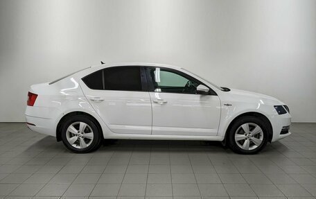 Skoda Octavia, 2019 год, 1 390 000 рублей, 4 фотография