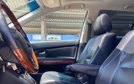 Lexus RX II рестайлинг, 2005 год, 1 100 000 рублей, 12 фотография
