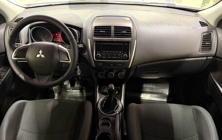 Mitsubishi ASX I рестайлинг, 2012 год, 950 000 рублей, 8 фотография