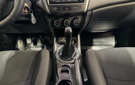 Mitsubishi ASX I рестайлинг, 2012 год, 950 000 рублей, 13 фотография