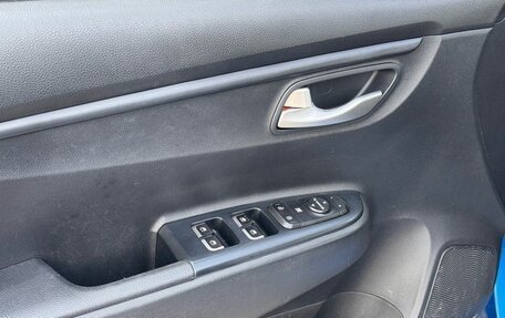 KIA Rio IV, 2017 год, 1 400 000 рублей, 7 фотография