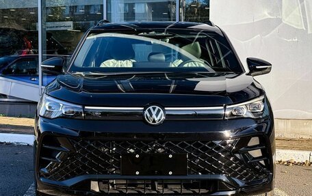 Volkswagen Tiguan, 2026 год, 4 820 000 рублей, 2 фотография
