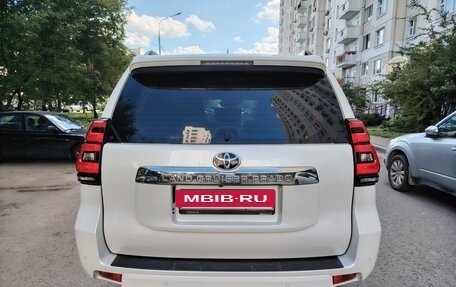 Toyota Land Cruiser Prado 150 рестайлинг 2, 2018 год, 4 285 000 рублей, 7 фотография
