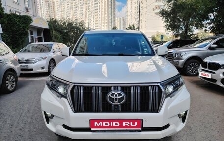 Toyota Land Cruiser Prado 150 рестайлинг 2, 2018 год, 4 285 000 рублей, 3 фотография