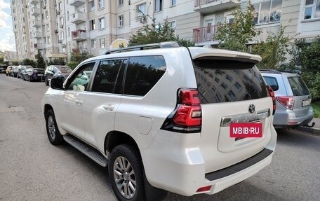Toyota Land Cruiser Prado 150 рестайлинг 2, 2018 год, 4 285 000 рублей, 8 фотография