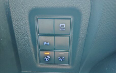 Toyota Land Cruiser Prado 150 рестайлинг 2, 2018 год, 4 285 000 рублей, 14 фотография