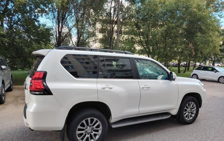Toyota Land Cruiser Prado 150 рестайлинг 2, 2018 год, 4 285 000 рублей, 20 фотография