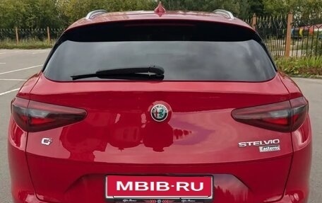 Alfa Romeo Stelvio, 2020 год, 3 300 000 рублей, 3 фотография