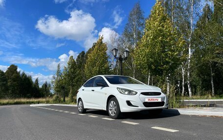 Hyundai Solaris II рестайлинг, 2012 год, 450 000 рублей, 2 фотография