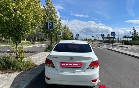 Hyundai Solaris II рестайлинг, 2012 год, 450 000 рублей, 5 фотография