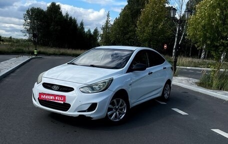 Hyundai Solaris II рестайлинг, 2012 год, 450 000 рублей, 6 фотография