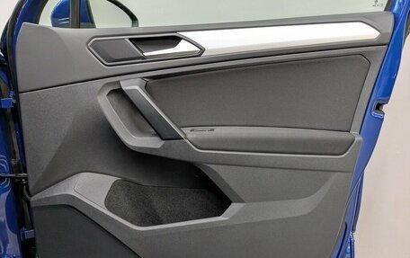 Volkswagen Tiguan II, 2021 год, 2 205 000 рублей, 3 фотография