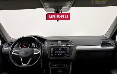 Volkswagen Tiguan II, 2021 год, 2 205 000 рублей, 26 фотография