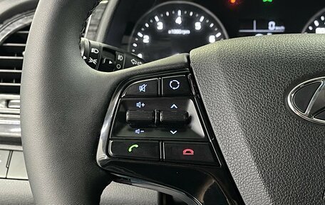 Hyundai Elantra VI рестайлинг, 2018 год, 1 490 000 рублей, 12 фотография