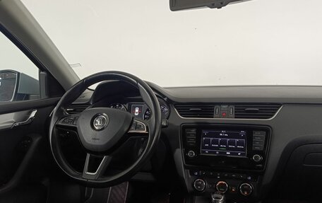 Skoda Octavia, 2015 год, 1 590 000 рублей, 11 фотография