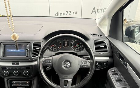 Volkswagen Sharan II, 2014 год, 1 470 000 рублей, 21 фотография