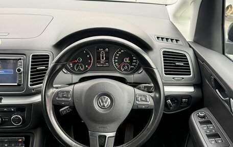 Volkswagen Sharan II, 2014 год, 1 470 000 рублей, 20 фотография