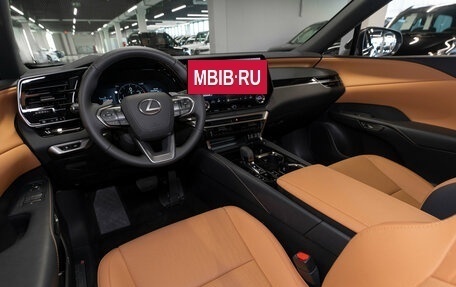 Lexus RX IV рестайлинг, 2025 год, 8 400 000 рублей, 7 фотография