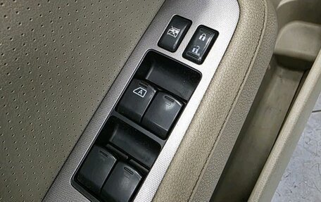Nissan Tiida, 2010 год, 399 000 рублей, 11 фотография