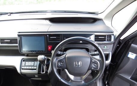 Honda Stepwgn IV, 2015 год, 1 769 000 рублей, 3 фотография