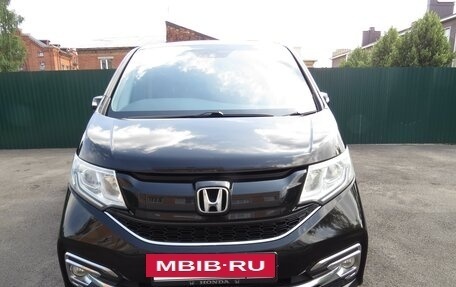 Honda Stepwgn IV, 2015 год, 1 769 000 рублей, 5 фотография
