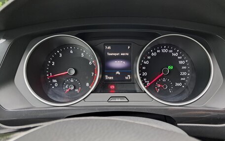 Volkswagen Tiguan II, 2020 год, 2 600 000 рублей, 4 фотография