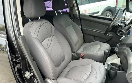 Chevrolet Spark III, 2011 год, 559 000 рублей, 10 фотография
