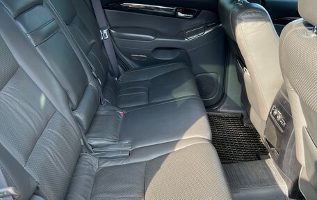 Toyota Land Cruiser Prado 120 рестайлинг, 2008 год, 2 900 000 рублей, 12 фотография