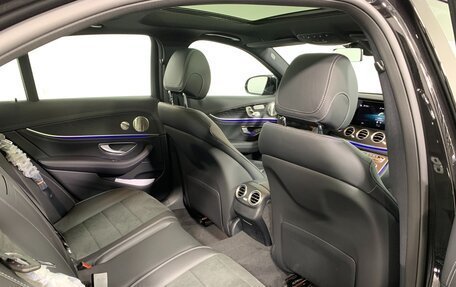 Mercedes-Benz E-Класс, 2025 год, 8 300 000 рублей, 26 фотография