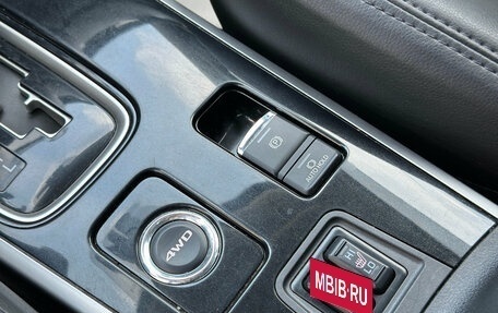 Mitsubishi Outlander III рестайлинг 3, 2019 год, 1 770 000 рублей, 15 фотография