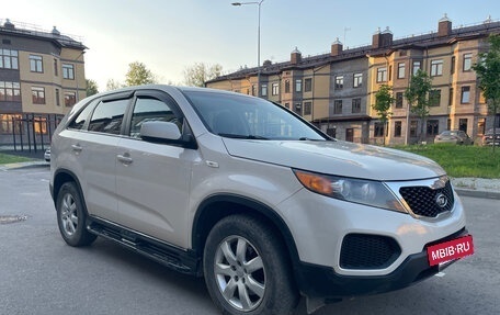 KIA Sorento II рестайлинг, 2010 год, 890 000 рублей, 3 фотография