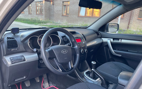 KIA Sorento II рестайлинг, 2010 год, 890 000 рублей, 33 фотография
