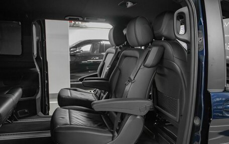Mercedes-Benz V-Класс, 2021 год, 5 500 000 рублей, 23 фотография