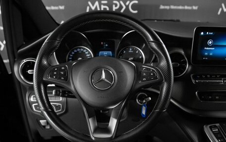 Mercedes-Benz V-Класс, 2021 год, 5 500 000 рублей, 14 фотография