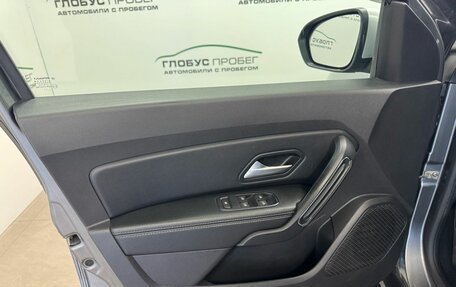 Renault Duster, 2021 год, 1 999 000 рублей, 16 фотография