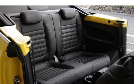 Volkswagen Beetle, 2013 год, 1 200 000 рублей, 10 фотография