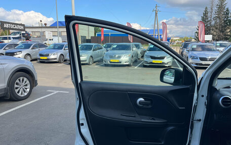 Nissan Note II рестайлинг, 2013 год, 650 000 рублей, 9 фотография