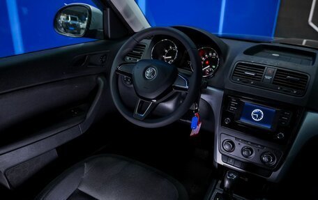 Skoda Yeti I рестайлинг, 2015 год, 1 360 000 рублей, 25 фотография