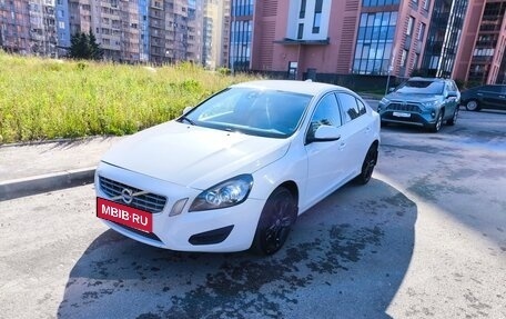 Volvo S60 III, 2011 год, 750 000 рублей, 1 фотография