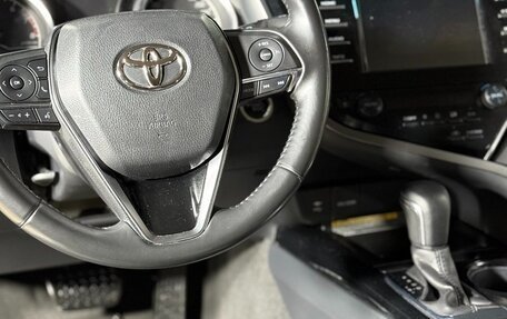 Toyota Camry, 2020 год, 2 340 000 рублей, 11 фотография