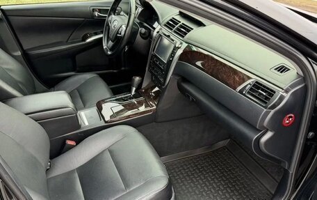 Toyota Camry, 2015 год, 2 250 000 рублей, 3 фотография