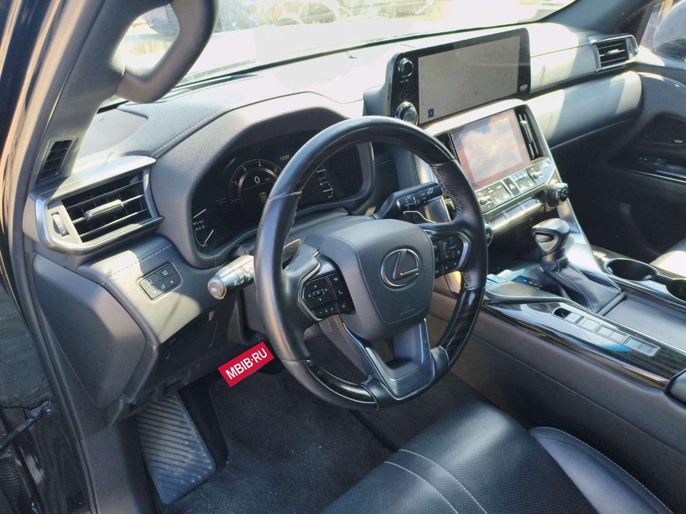 Lexus LX III рестайлинг 2, 2023 год, 13 700 000 рублей, 6 фотография