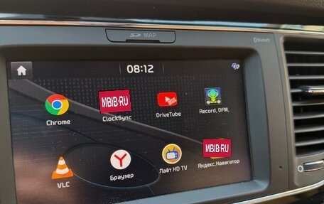 KIA Carnival III, 2016 год, 3 100 000 рублей, 13 фотография