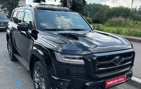 Toyota Land Cruiser, 2022 год, 11 500 000 рублей, 1 фотография